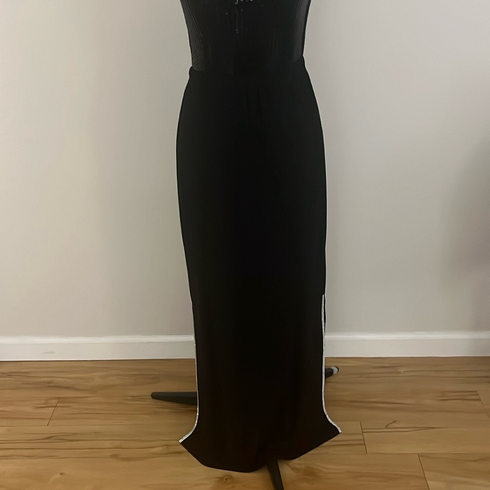 Long black skirt
